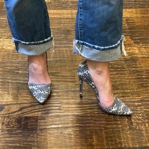 Never worn Alice+Olivia by Stacey Bendet Python Heels